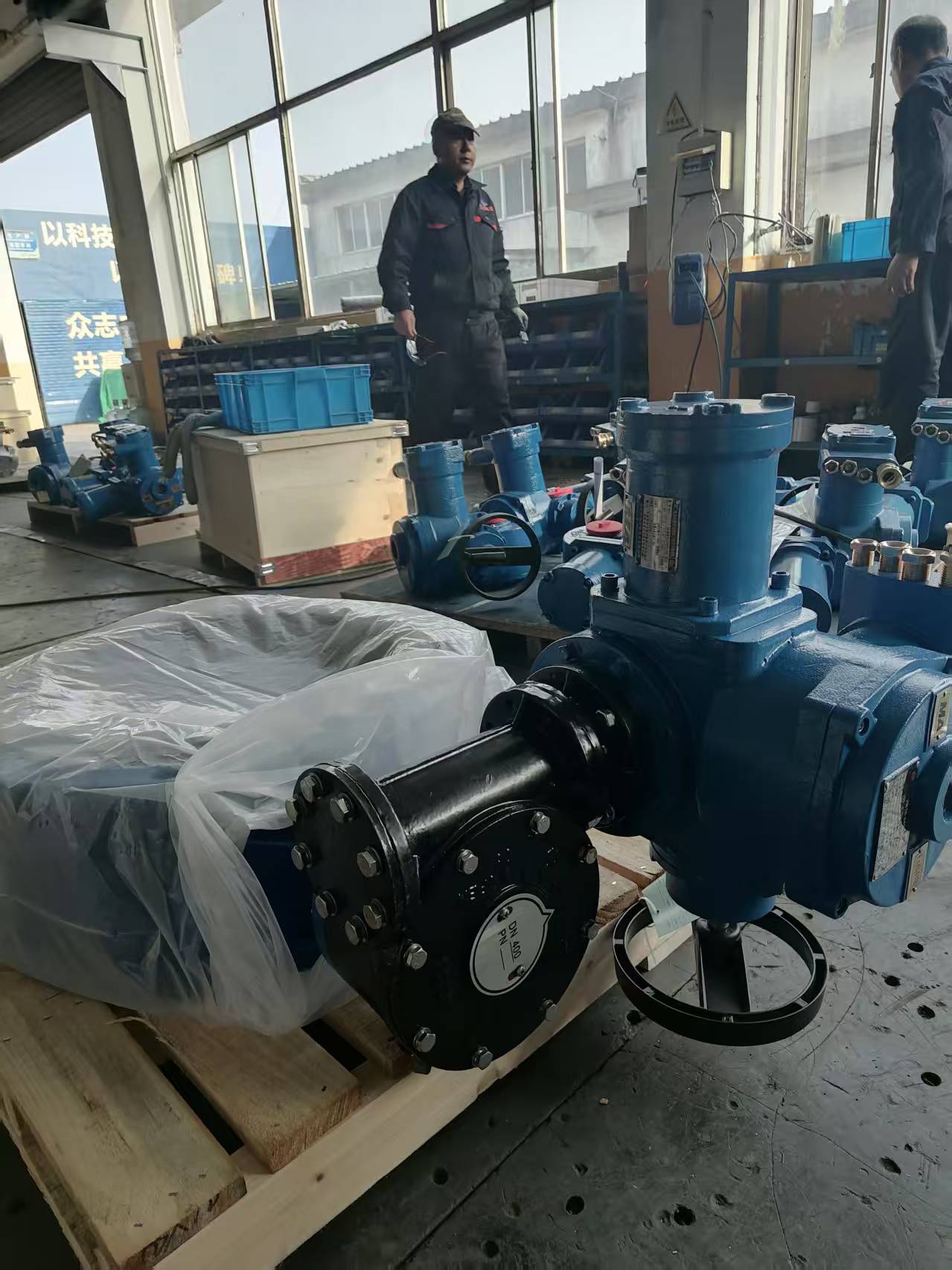 硬密封電動蝶閥的工作原理