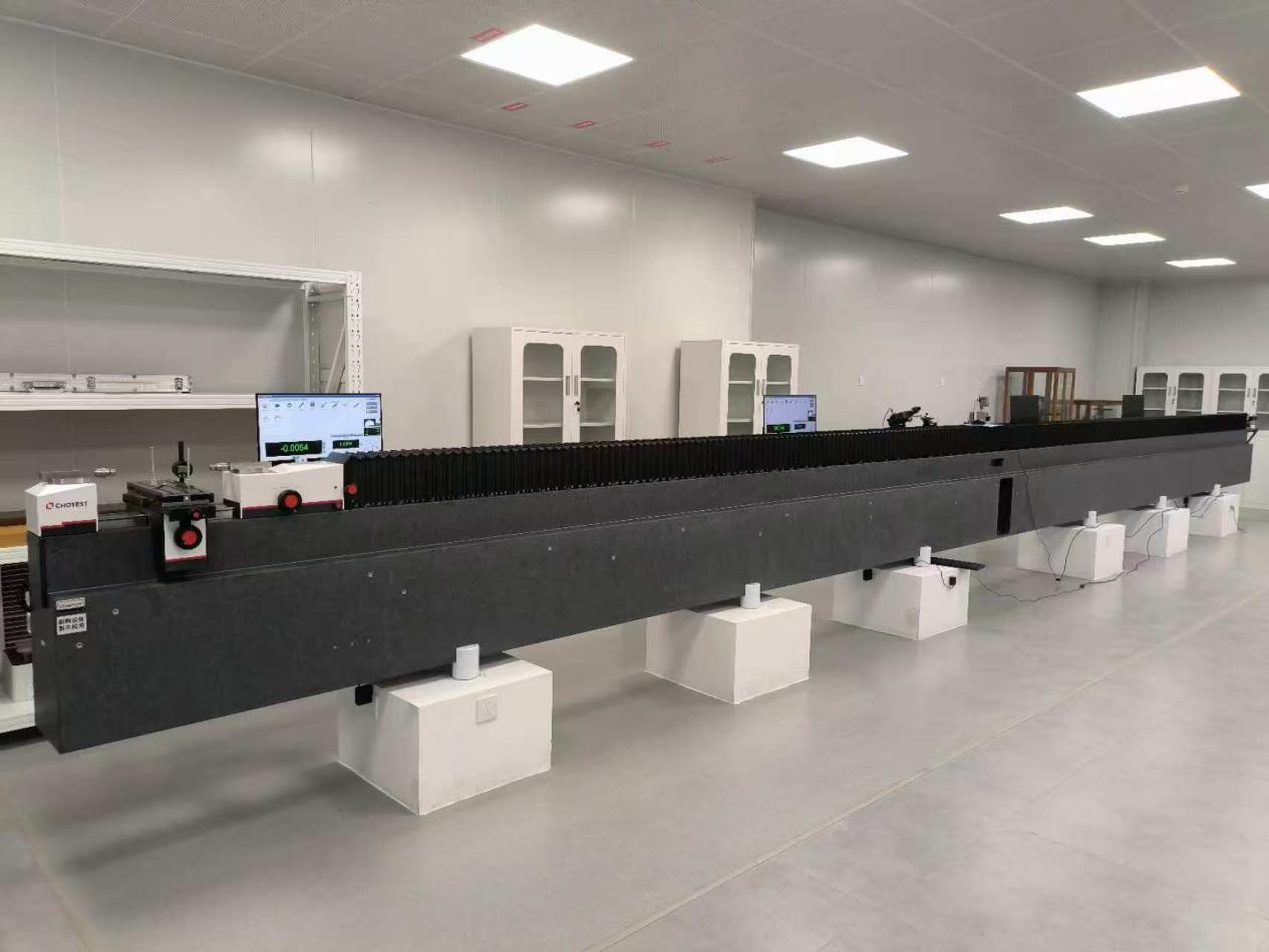 十米激光测长机成功交付大型装备集团