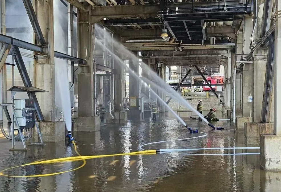 圖片1.png 5人受傷!一氫氣制造廠突發管道爆炸事故