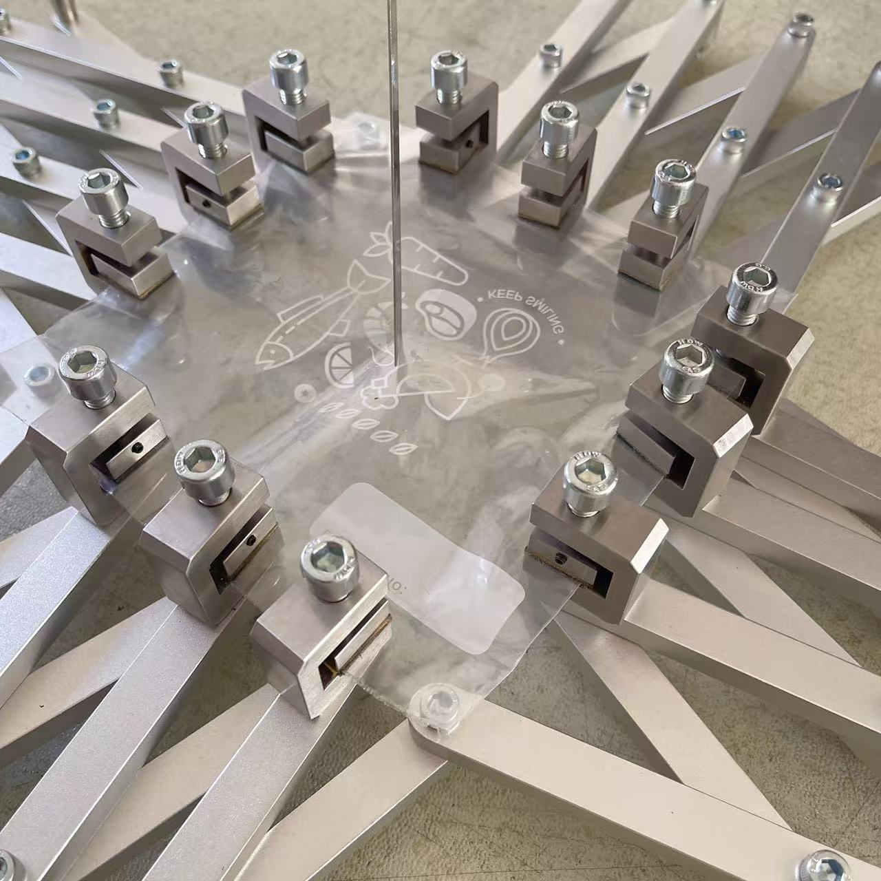 四轴双向拉伸试验机