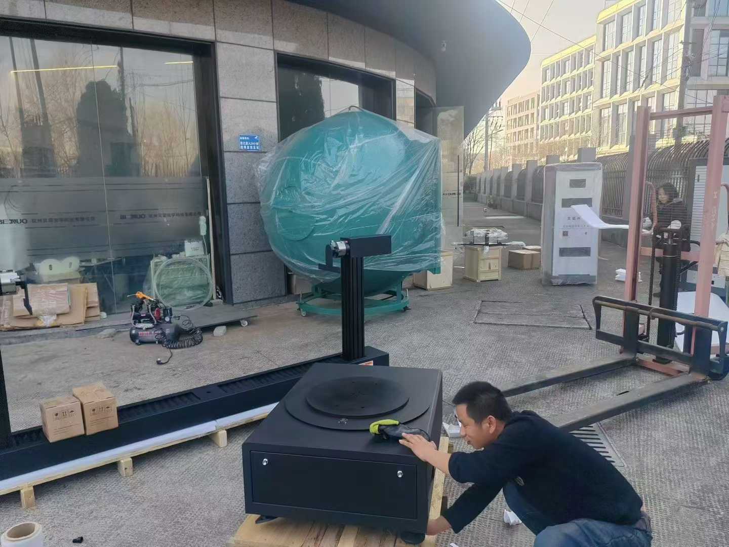 深圳客户下单两米积分球系统